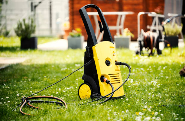 Best Driveway Pressure Washing  in Vandenberg Af, CA
